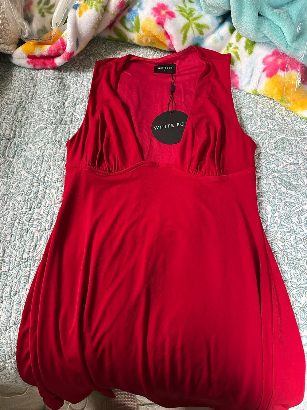White Fox finishing touches mini dress red size large